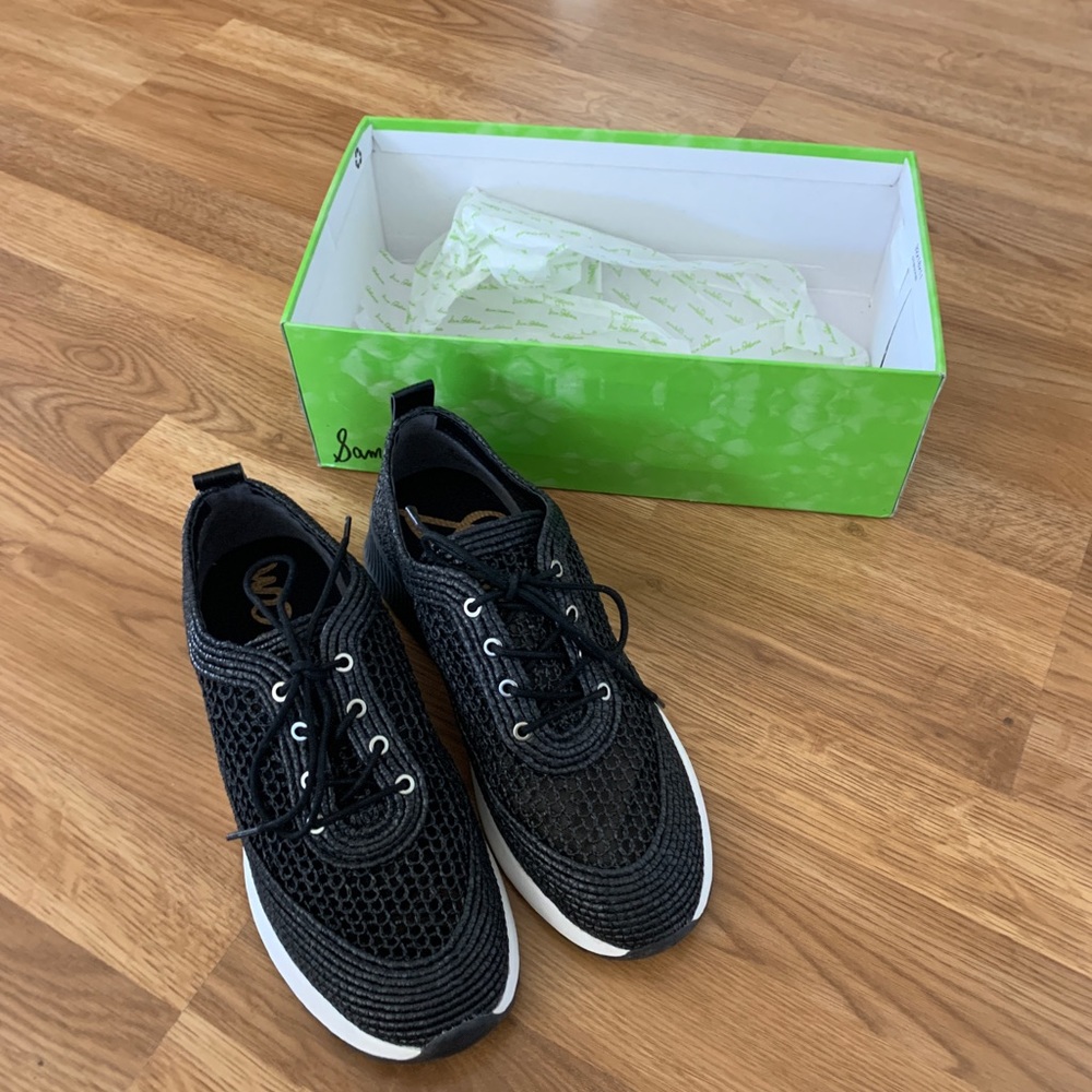SAM EDELMAN // Black Woven Sneakers